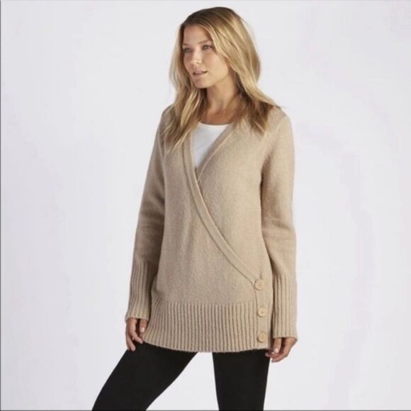 Ugg Tinley Wrapped Knit Cardigan Sweater Buttons
Tan Size S - Picture 2 of 12